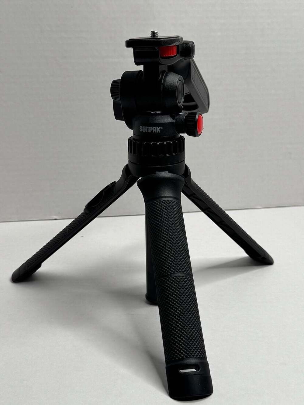 Sunpak Multi Use 29.5 Inches Tripod - Open Box - ,